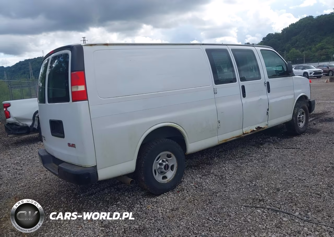 2014 GMC Savana 3500 Work Van VIN:1GTZ7UCG5E1169547 - 4