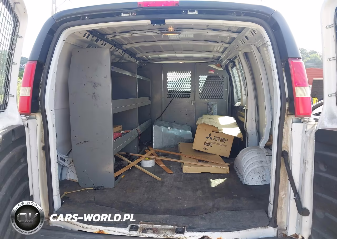 2008 GMC Savana Work Van VIN:1GTHG35KX81142825 - 8