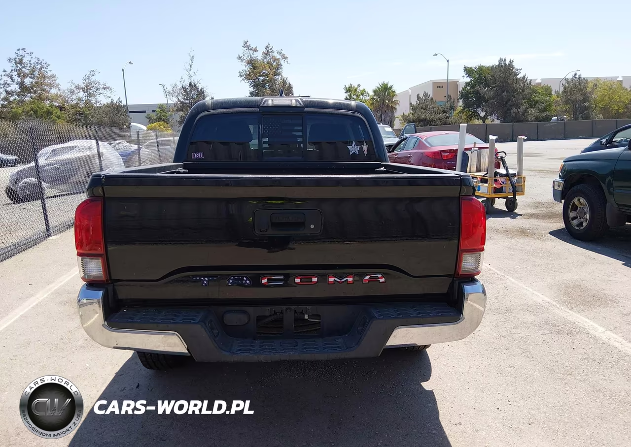 2018 Toyota Tacoma Sr5 VIN:5TFAX5GN9JX130737 - 17