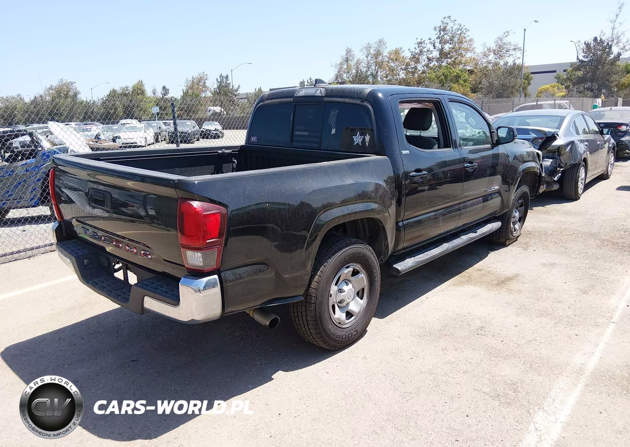 2018 Toyota Tacoma Sr5 VIN:5TFAX5GN9JX130737 - 4