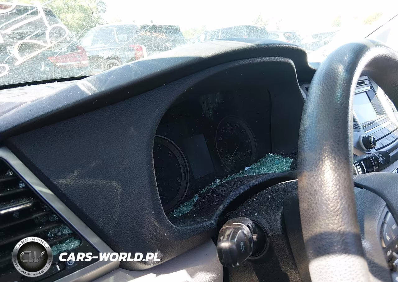 2017 Hyundai Tucson Se VIN:KM8J3CA45HU410954 - 7