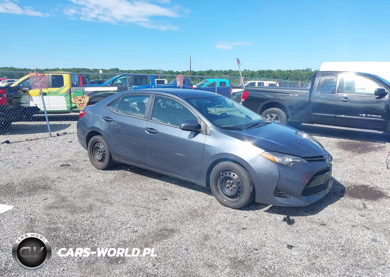 2017 Toyota Corolla Le VIN:2T1BURHE9HC915402 - 1