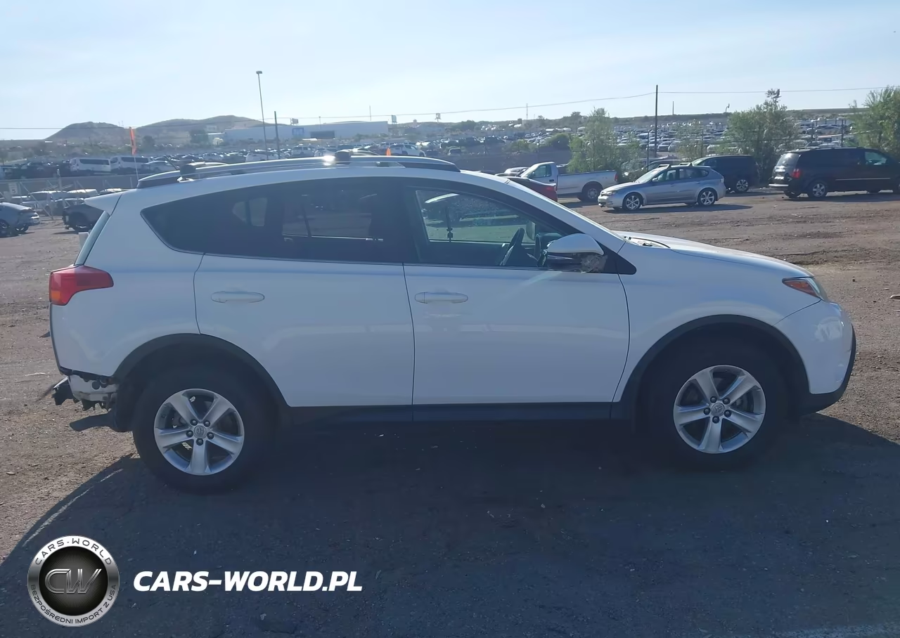 2013 Toyota Rav4 Xle VIN:2T3RFREV2DW122309 - 14