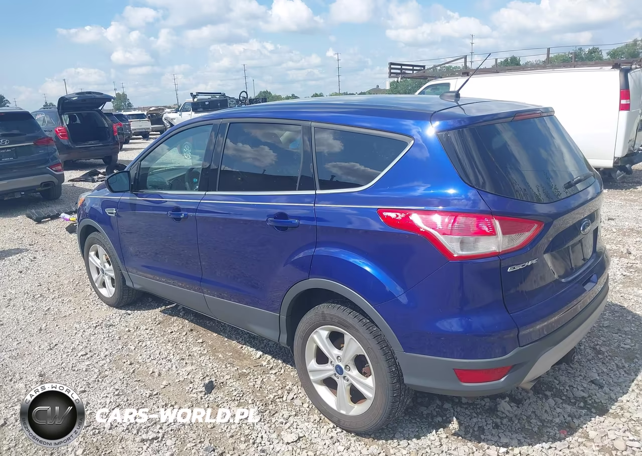 2015 Ford Escape Se VIN:1FMCU9G9XFUC44066 - 3