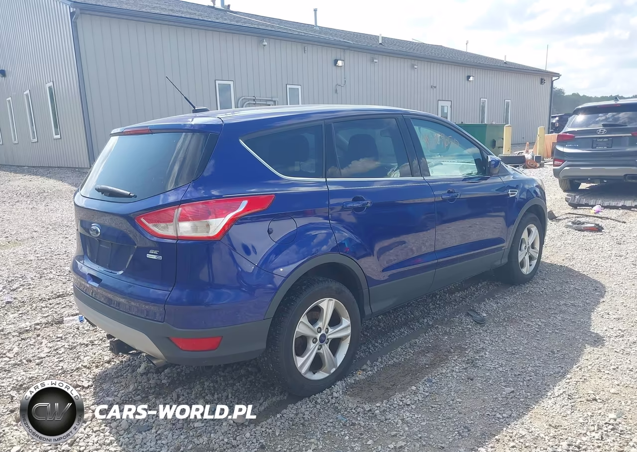 2015 Ford Escape Se VIN:1FMCU9G9XFUC44066 - 4