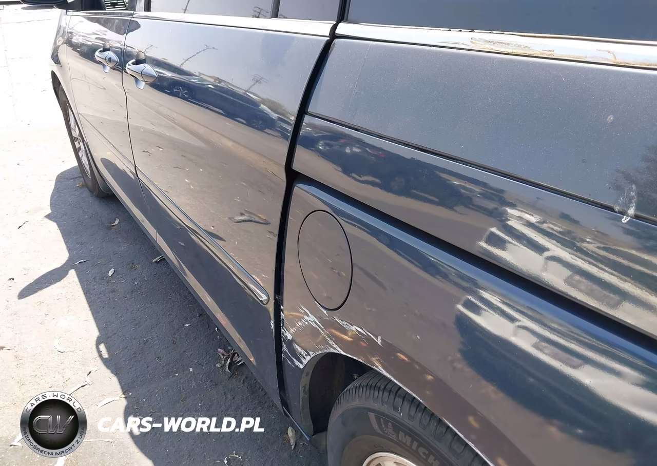 2010 Honda Odyssey Ex-L VIN:5FNRL3H75AB105007 - 13