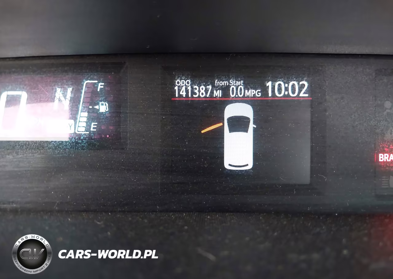 2014 Toyota Prius C One VIN:JTDKDTB34E1084945 - 15