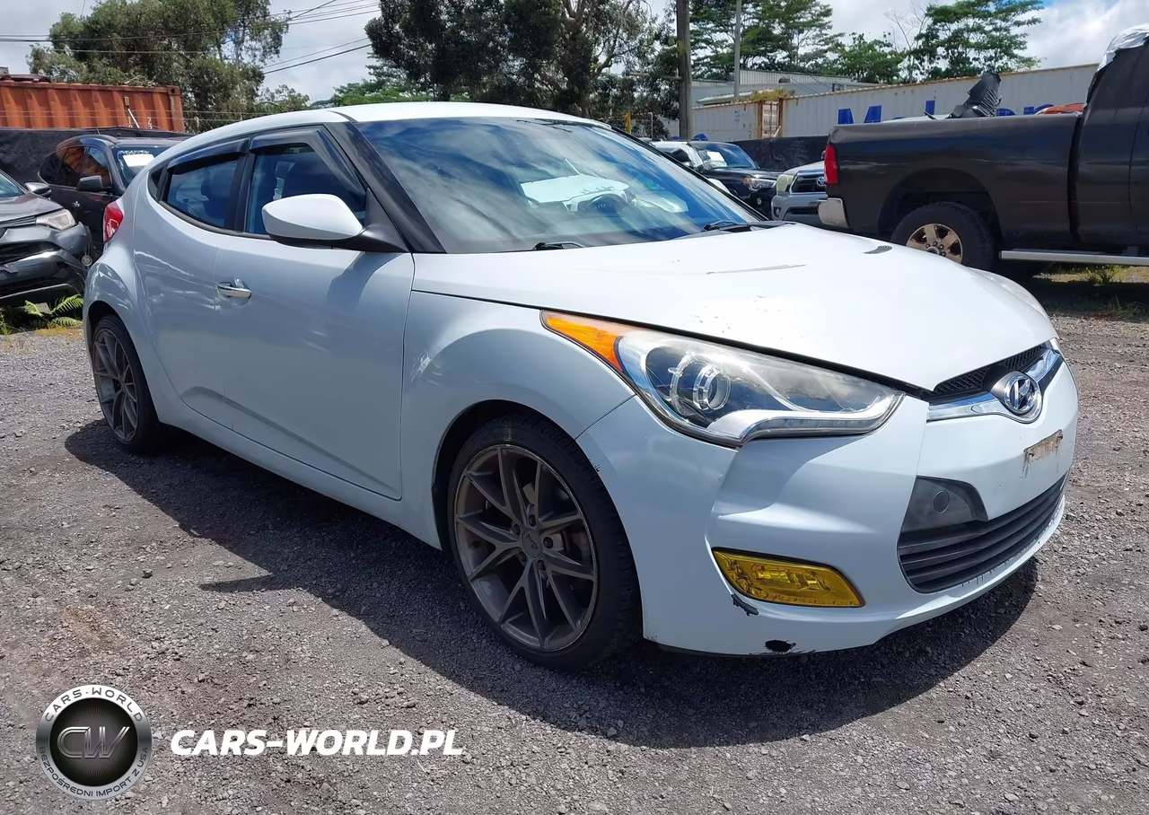 2013 Hyundai Veloster Tech – zdjęcie 1 z 15