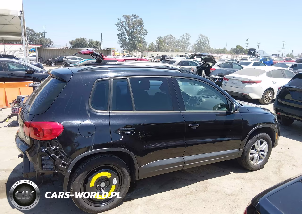 2015 Volkswagen Tiguan S VIN:WVGAV7AXXFW566632 - 14