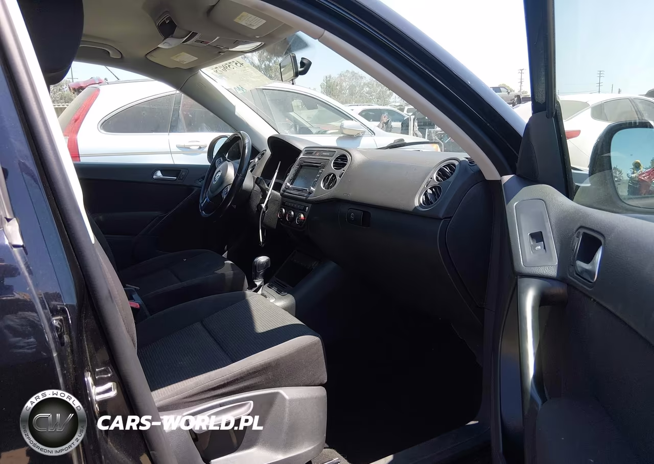 2015 Volkswagen Tiguan S VIN:WVGAV7AXXFW566632 - 5