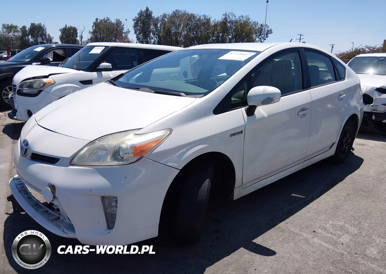 2013 Toyota Prius Two VIN:JTDKN3DUXD5547147 - 2