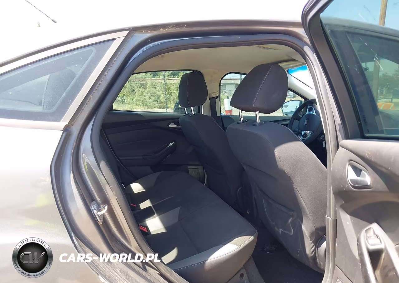 2013 Ford Focus Se VIN:1FADP3F21DL190389 - 8