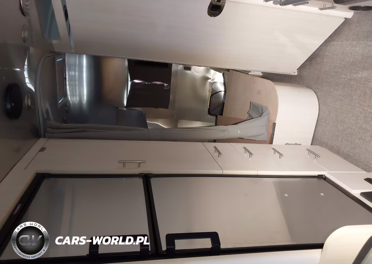 2021 Airstream Flying Cloud VIN:1STC9YP25MJ557965 - 17