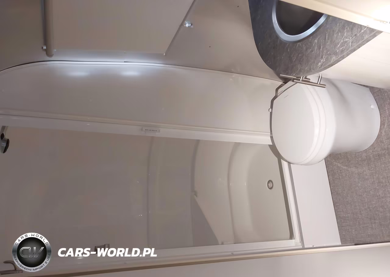 2021 Airstream Flying Cloud VIN:1STC9YP25MJ557965 - 18