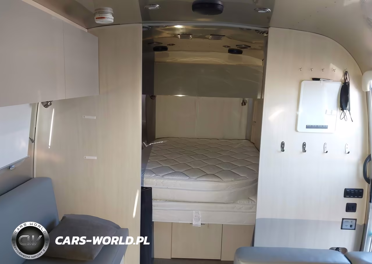 2021 Airstream Flying Cloud VIN:1STC9YP25MJ557965 - 5