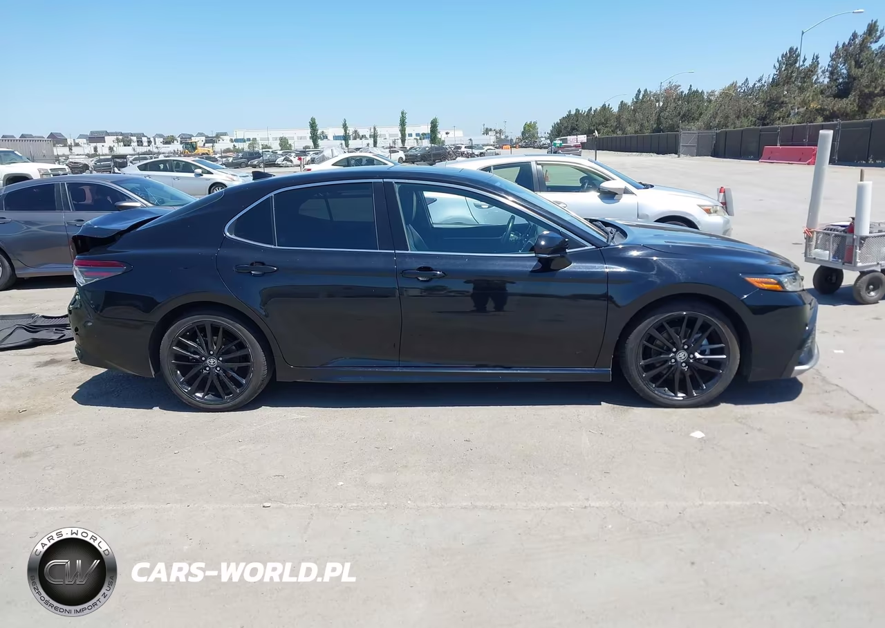 2024 Toyota Camry Hybrid Xse VIN:4T1K31AK1RU065253 - 14