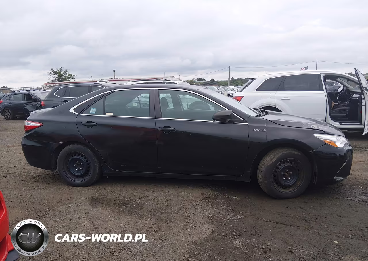 2015 Toyota Camry Hybrid Le VIN:4T1BD1FK8FU159325 - 13
