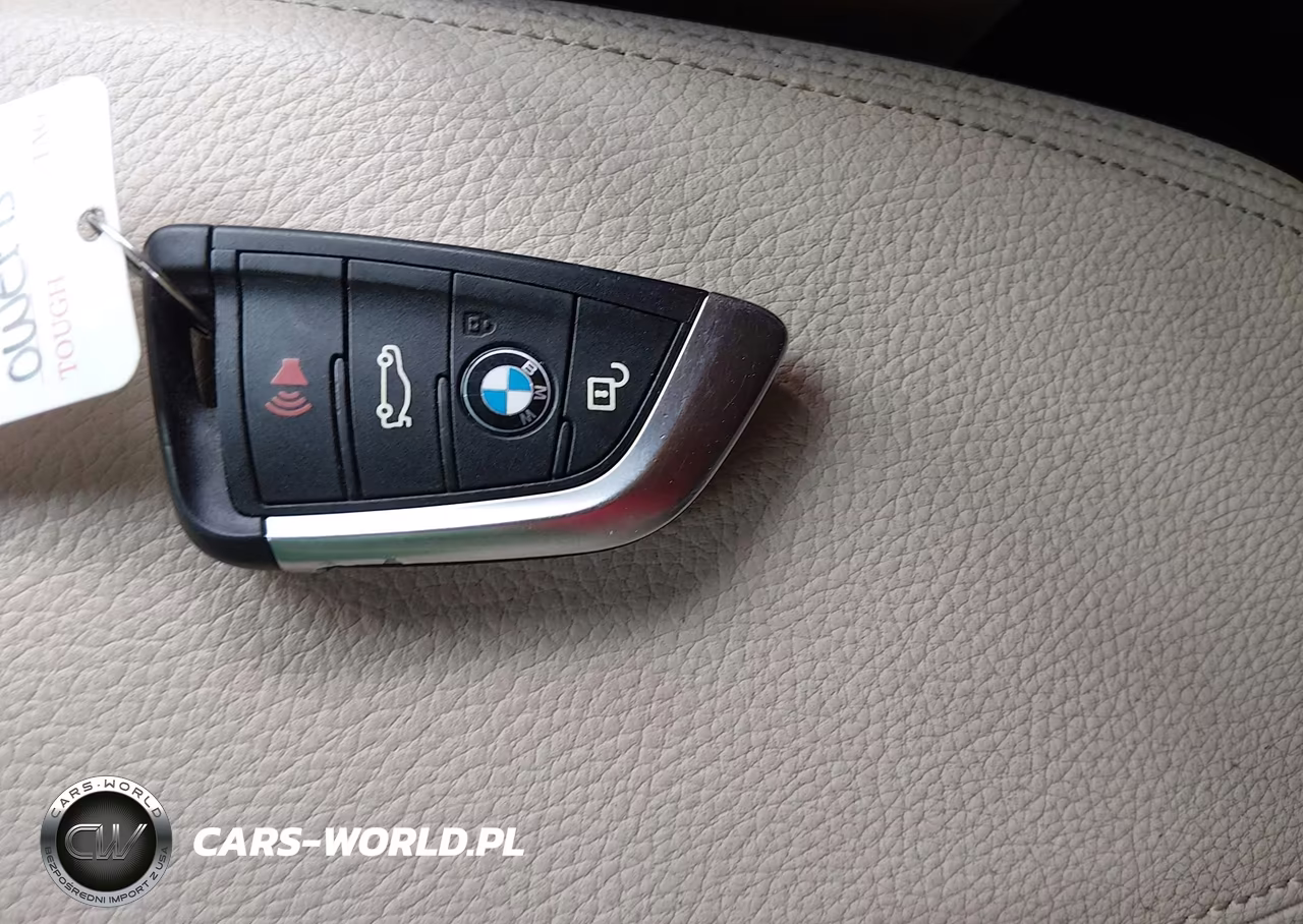 2019 BMW X1 xDrive28I VIN:WBXHT3C58K5L36801 - 11