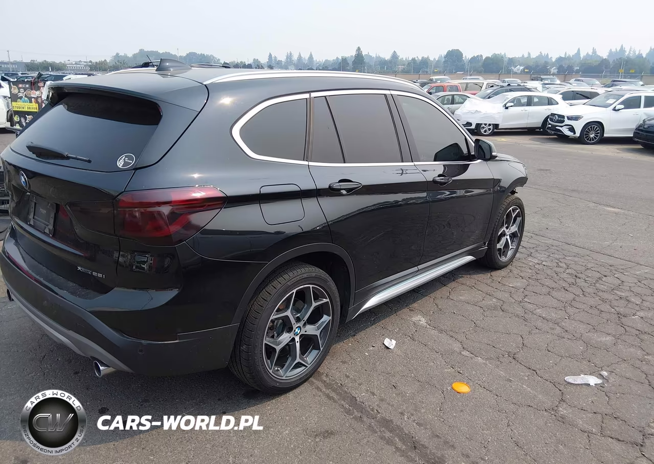 2019 BMW X1 xDrive28I VIN:WBXHT3C58K5L36801 - 4