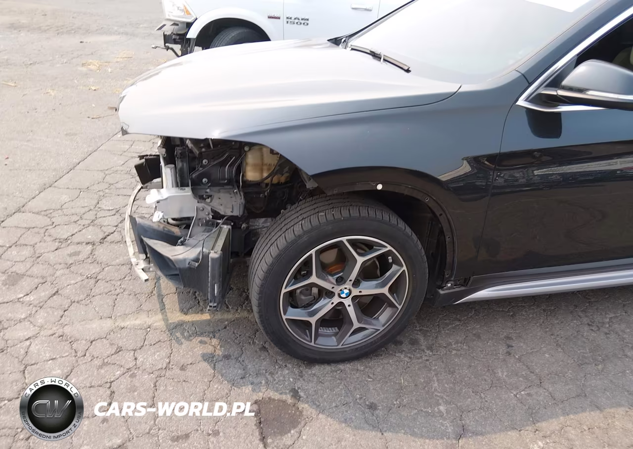 2019 BMW X1 xDrive28I VIN:WBXHT3C58K5L36801 - 6