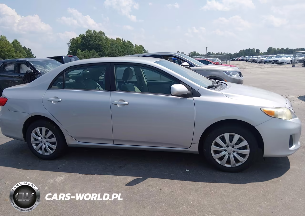 2013 Toyota Corolla Le VIN:2T1BU4EE6DC968320 - 13