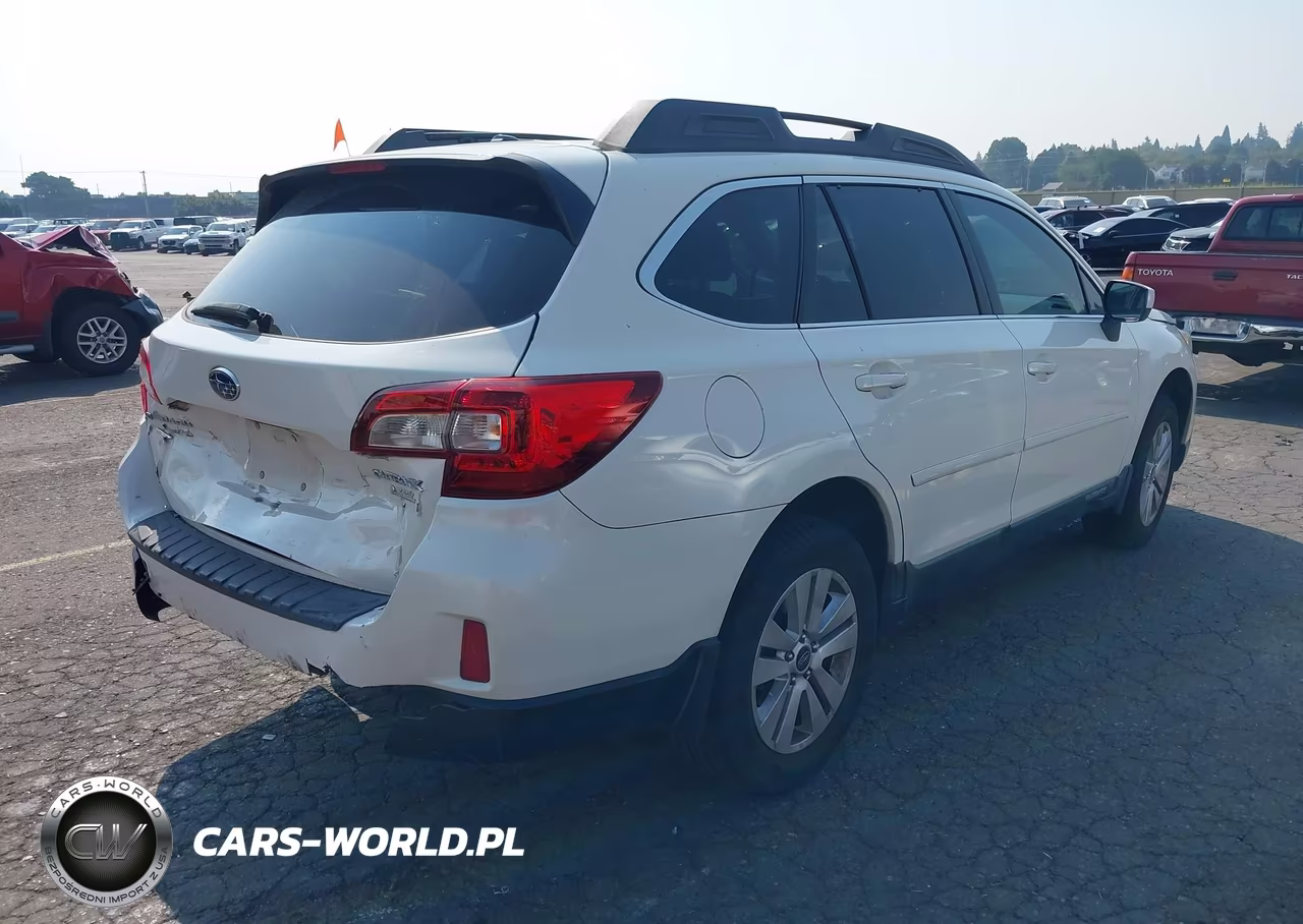 2015 Subaru Outback 2.5I Premium VIN:4S4BSACC0F3248461 - 4
