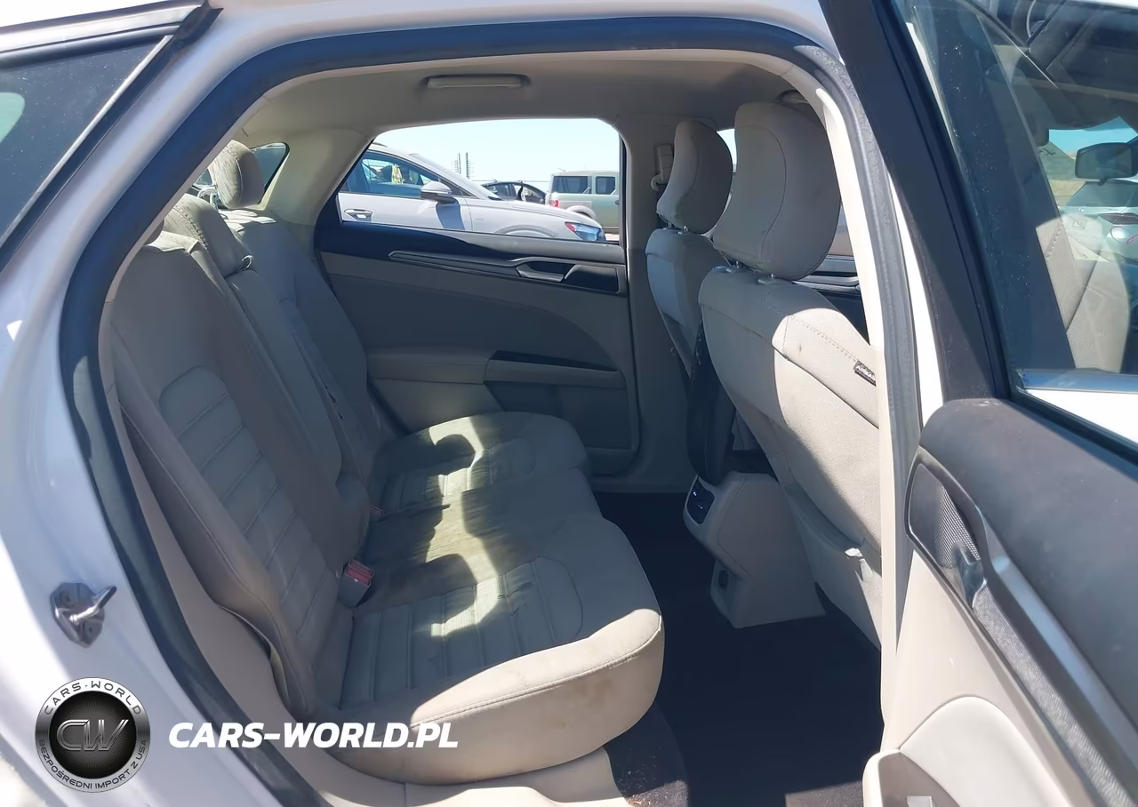 2017 Ford Fusion Se VIN:3FA6P0H70HR142356 - 8