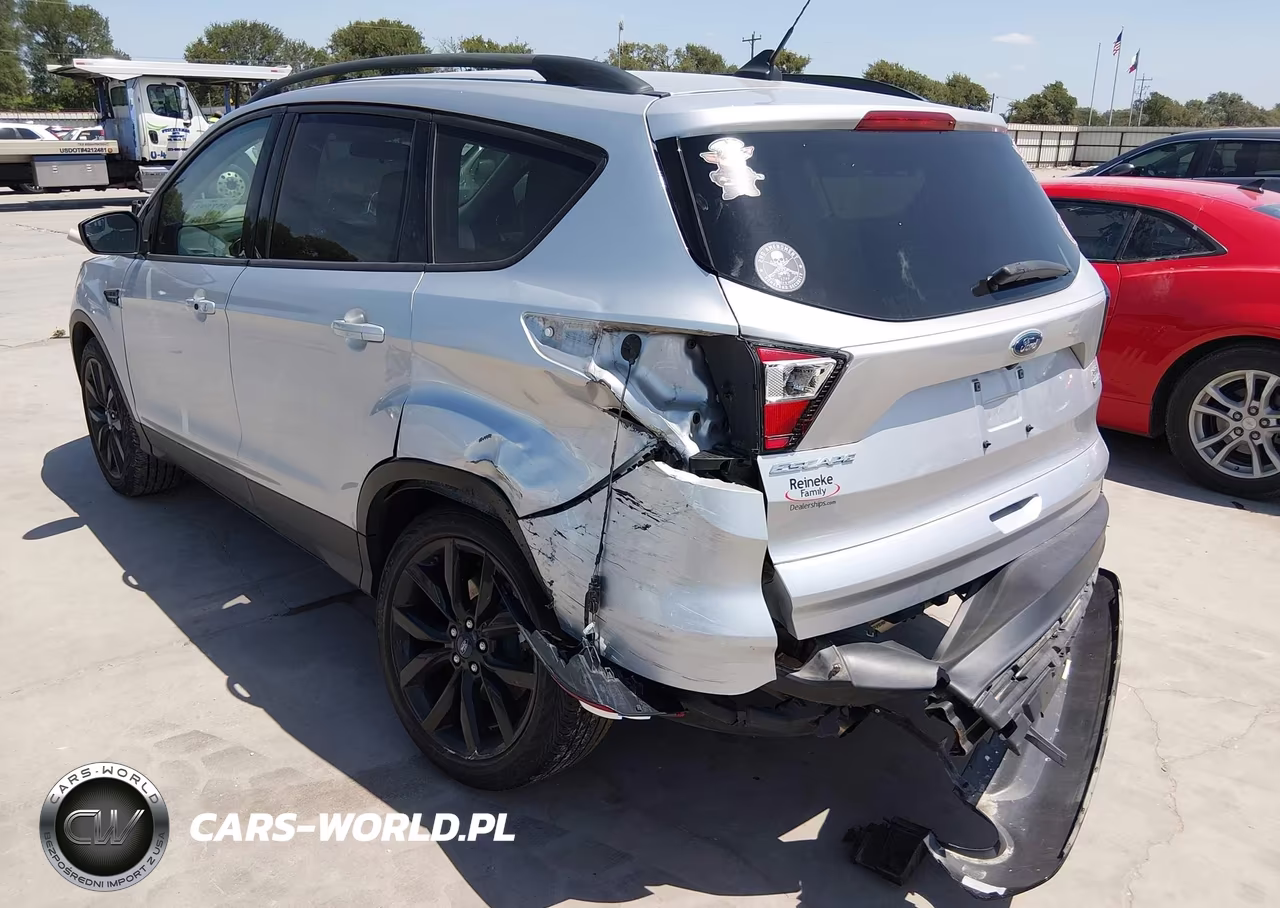 2019 Ford Escape Se VIN:1FMCU9GD0KUC25153 - 3