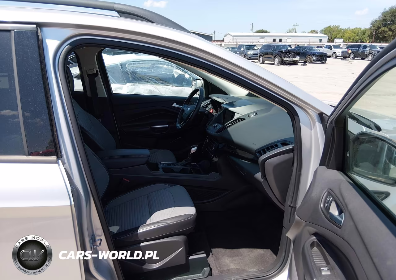2019 Ford Escape Se VIN:1FMCU9GD0KUC25153 - 5