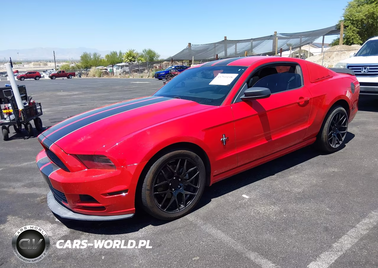 2013 Ford Mustang V6 VIN:1ZVBP8AM5D5267287 - 2