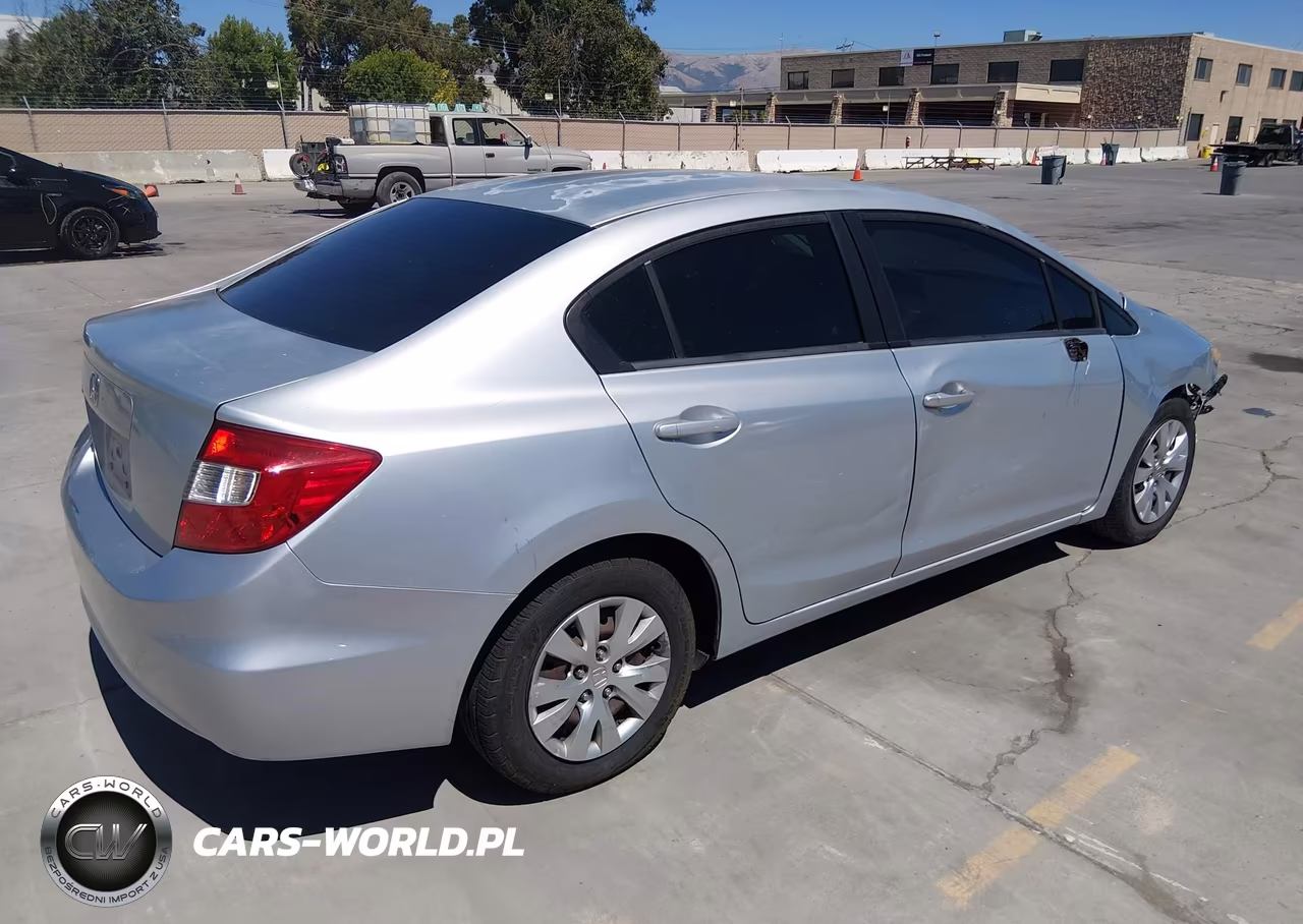 2012 Honda Civic Lx VIN:2HGFB2F58CH563608 - 4