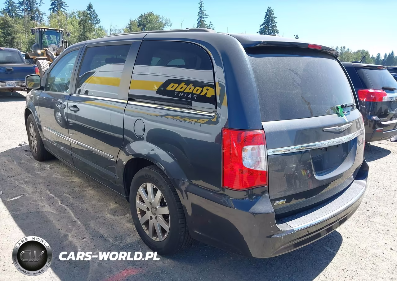 2014 Chrysler Town & Country Touring VIN:2C4RC1BG8ER435831 - 3