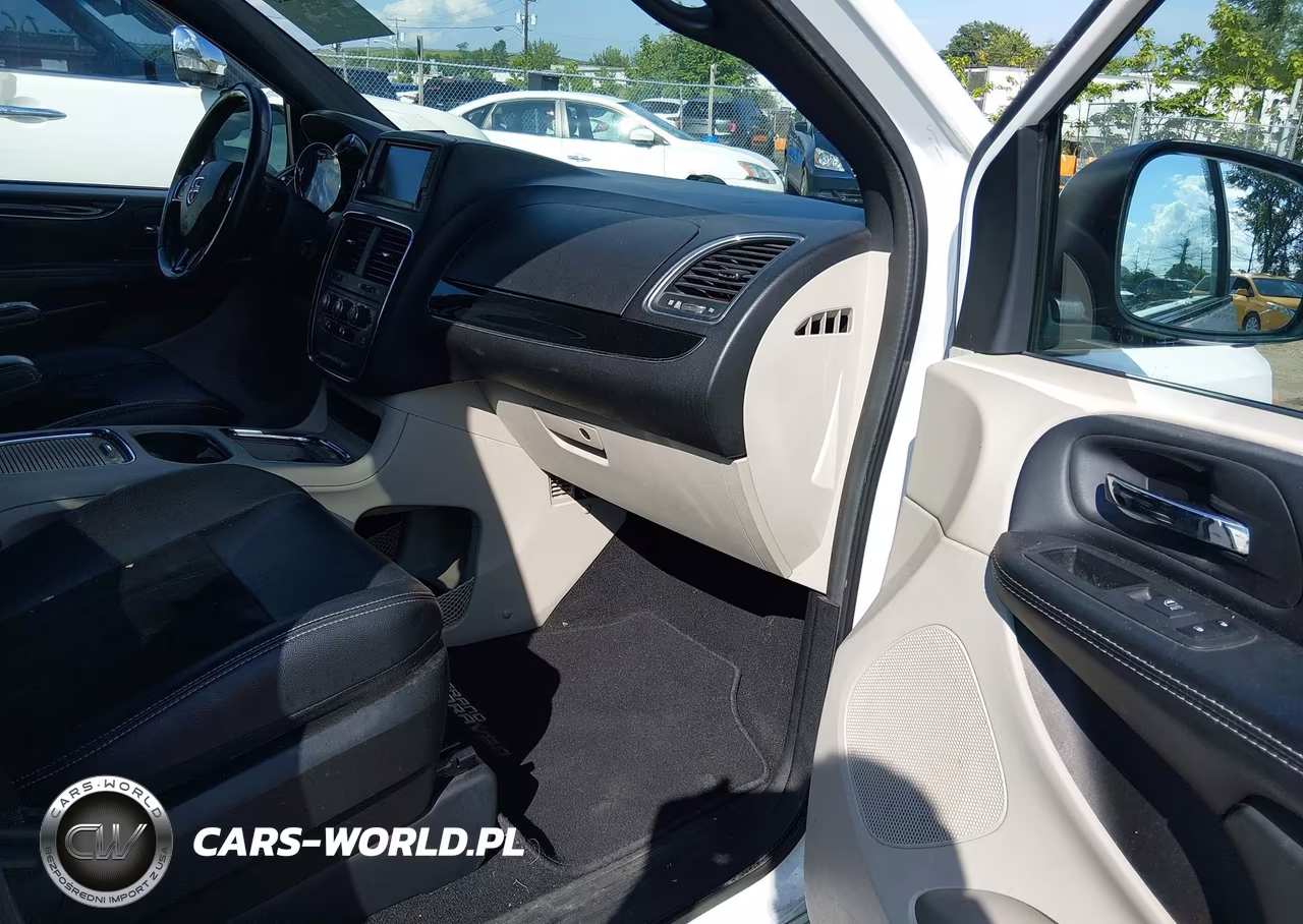 2017 Dodge Grand Caravan Sxt VIN:2C4RDGCG3HR736431 - 5