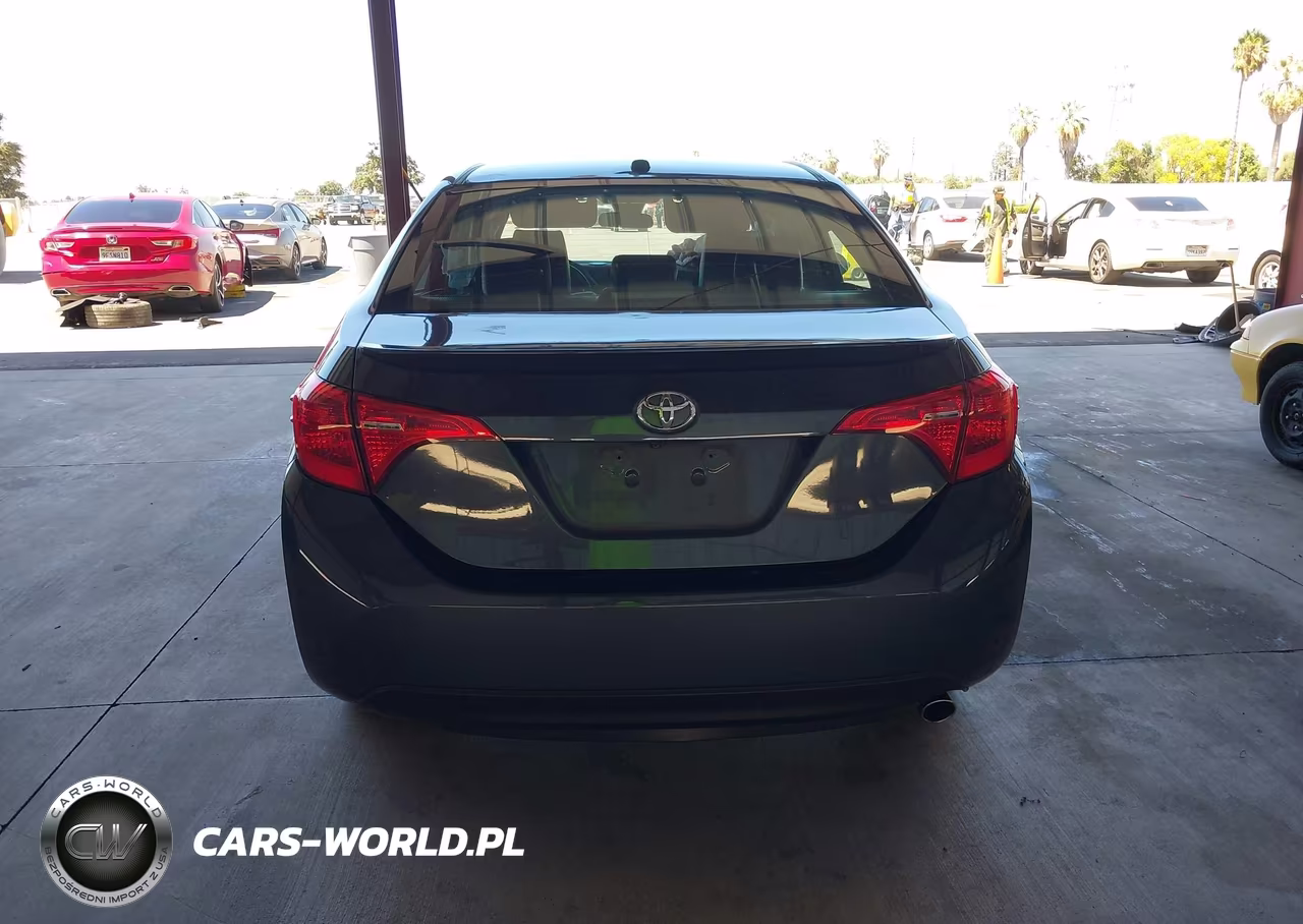 2017 Toyota Corolla Xse VIN:5YFBURHE2HP679546 - 16