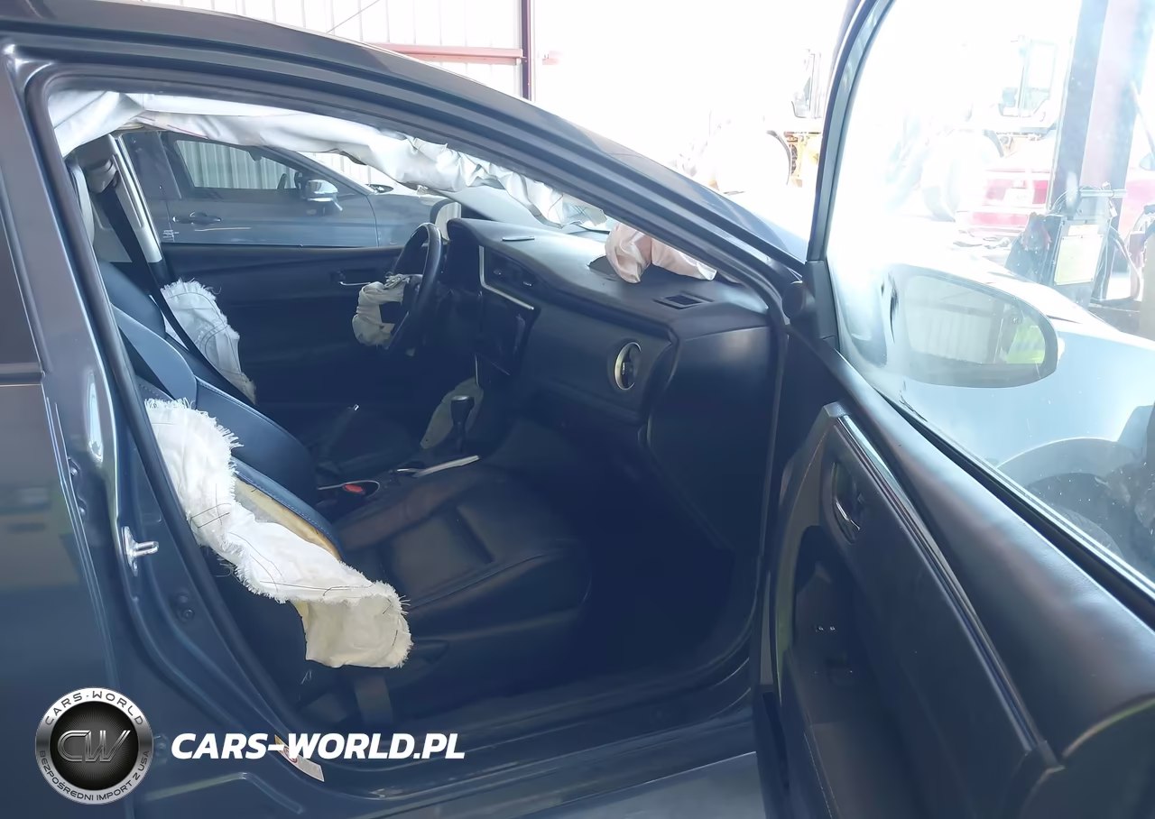 2017 Toyota Corolla Xse VIN:5YFBURHE2HP679546 - 5