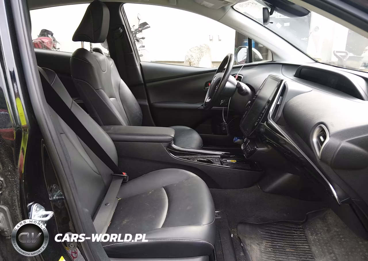 2021 Toyota Prius Prime Xle VIN:JTDKAMFP2M3177087 - 5