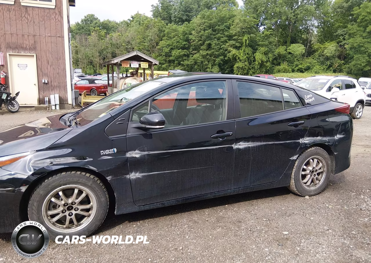 2021 Toyota Prius Prime Xle VIN:JTDKAMFP2M3177087 - 6