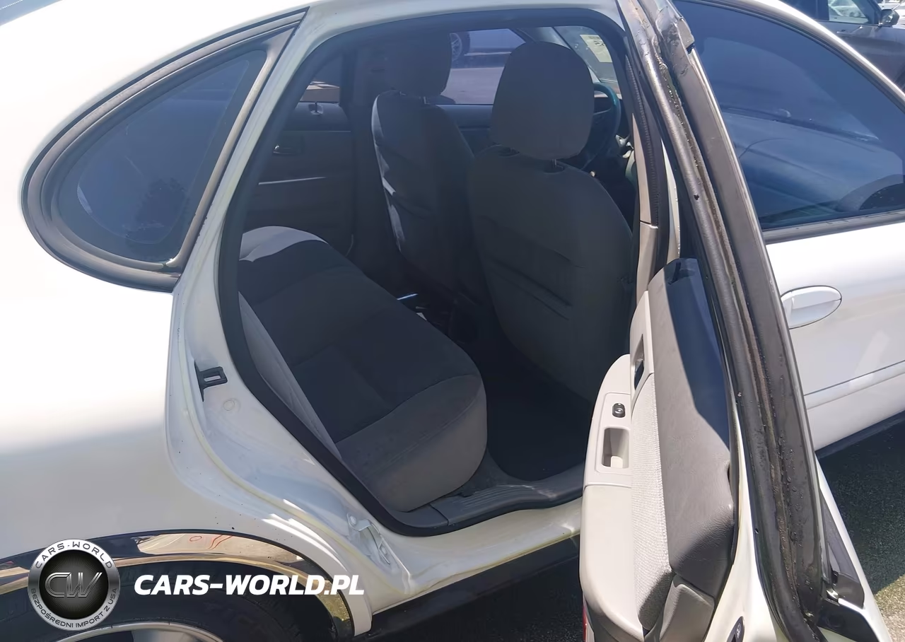 2000 Ford Taurus Ses VIN:1FAFP55U1YA245495 - 8