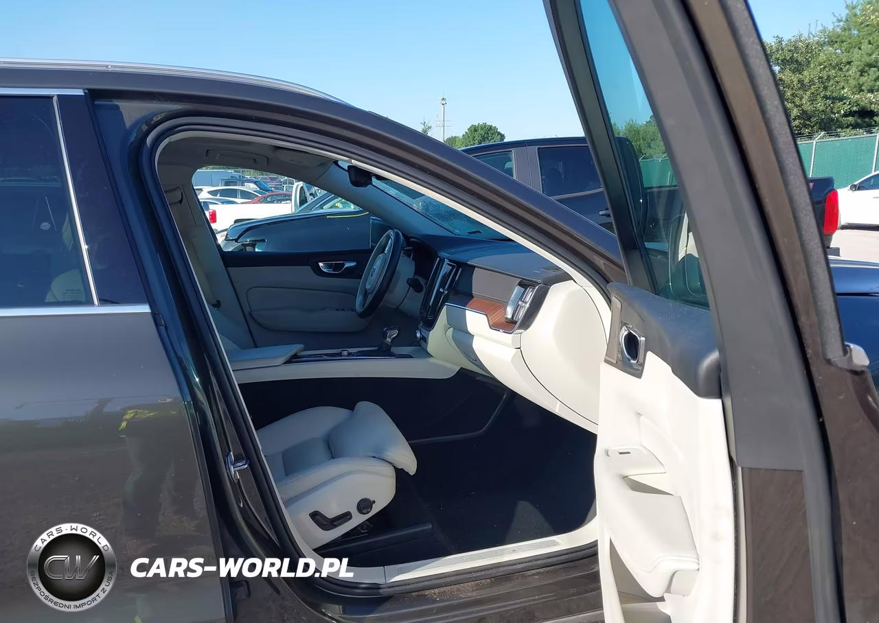 2020 Volvo Xc60 T5 Inscription VIN:YV4102DL8L1598256 - 5