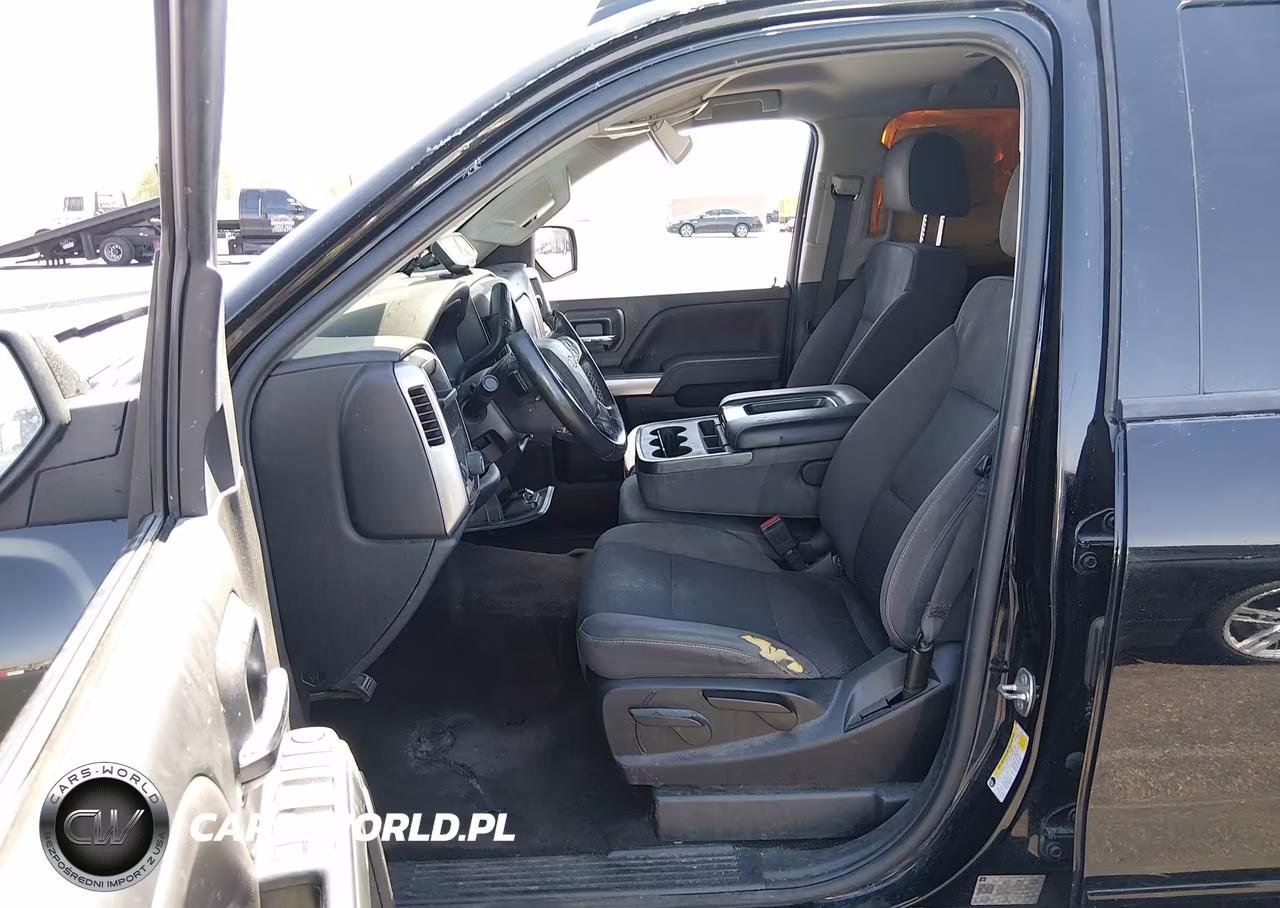 2018 Chevrolet Silverado 1500 1Lt VIN:1GCRCREH9JZ175314 - 10