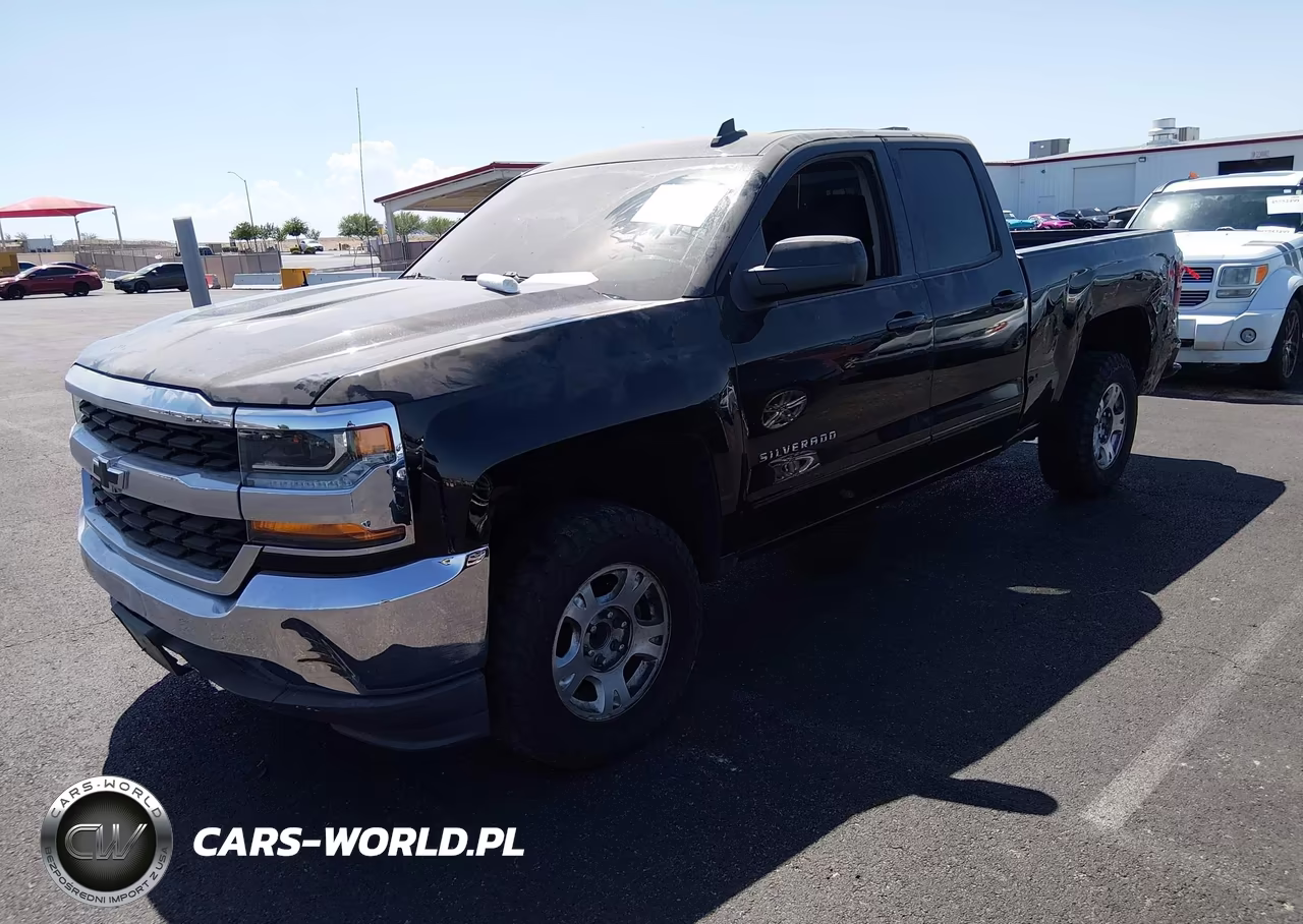 2018 Chevrolet Silverado 1500 1Lt VIN:1GCRCREH9JZ175314 - 2