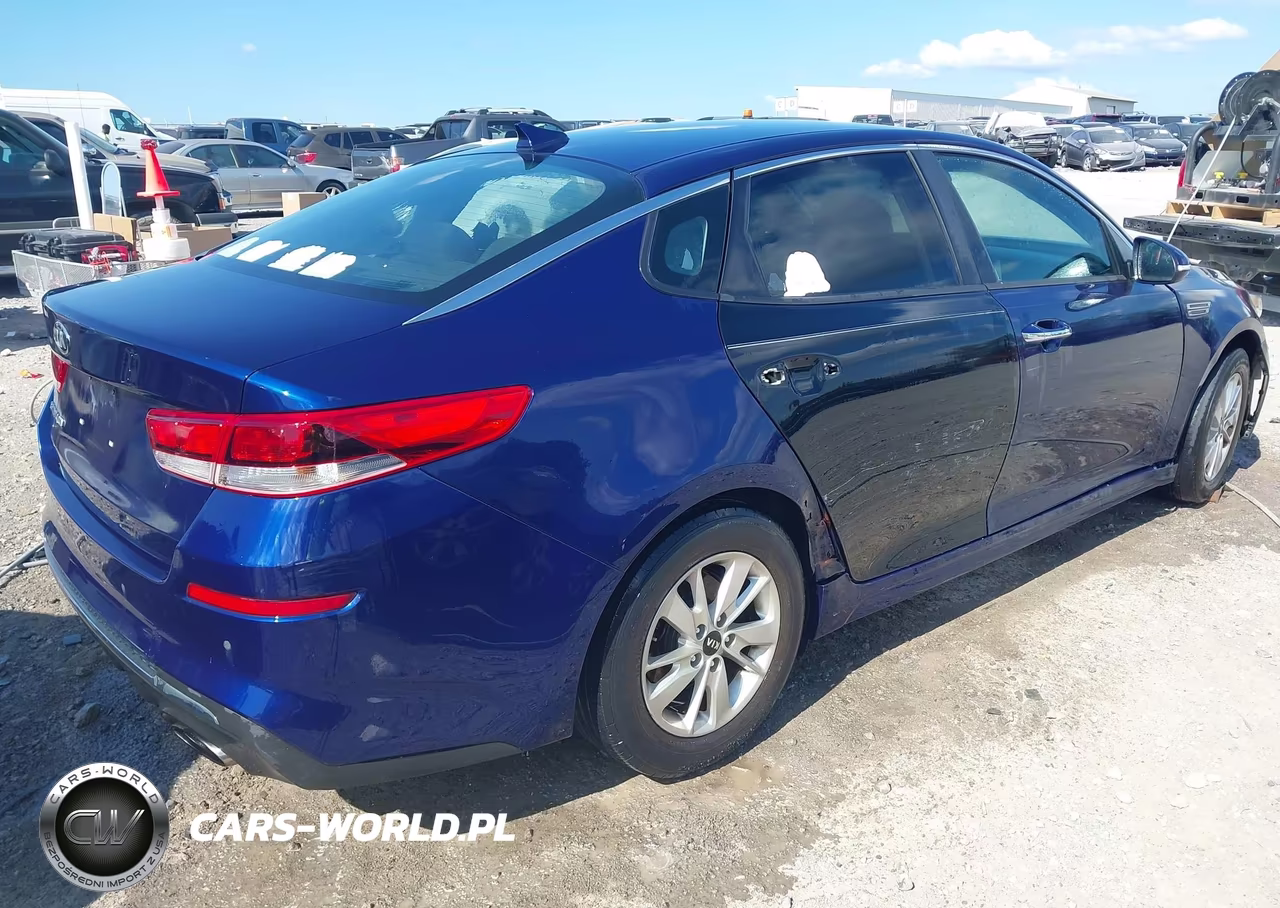 2019 Kia Optima Lx VIN:5XXGT4L3XKG279834 - 4