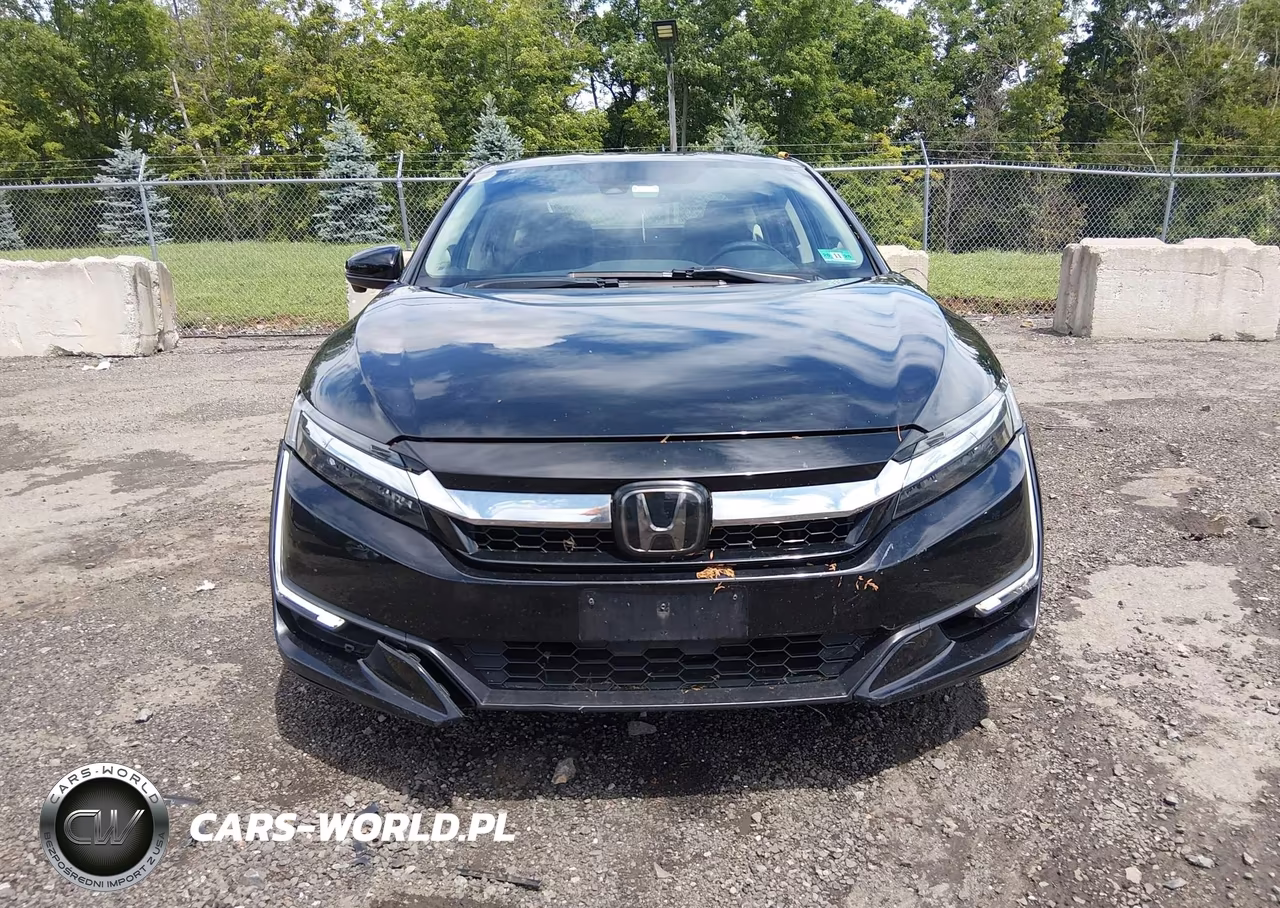 2018 Honda Clarity Plug-In Hybrid Touring VIN:JHMZC5F3XJC017786 - 12