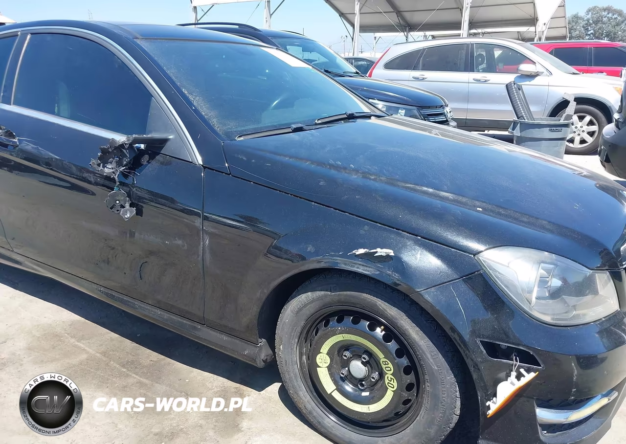 2015 Mercedes-Benz C 250 VIN:WDDGJ4HB8FG436402 - 6