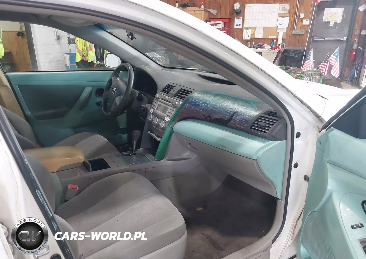 2011 Toyota Camry Le VIN:4T1BF3EK1BU740635 - 5