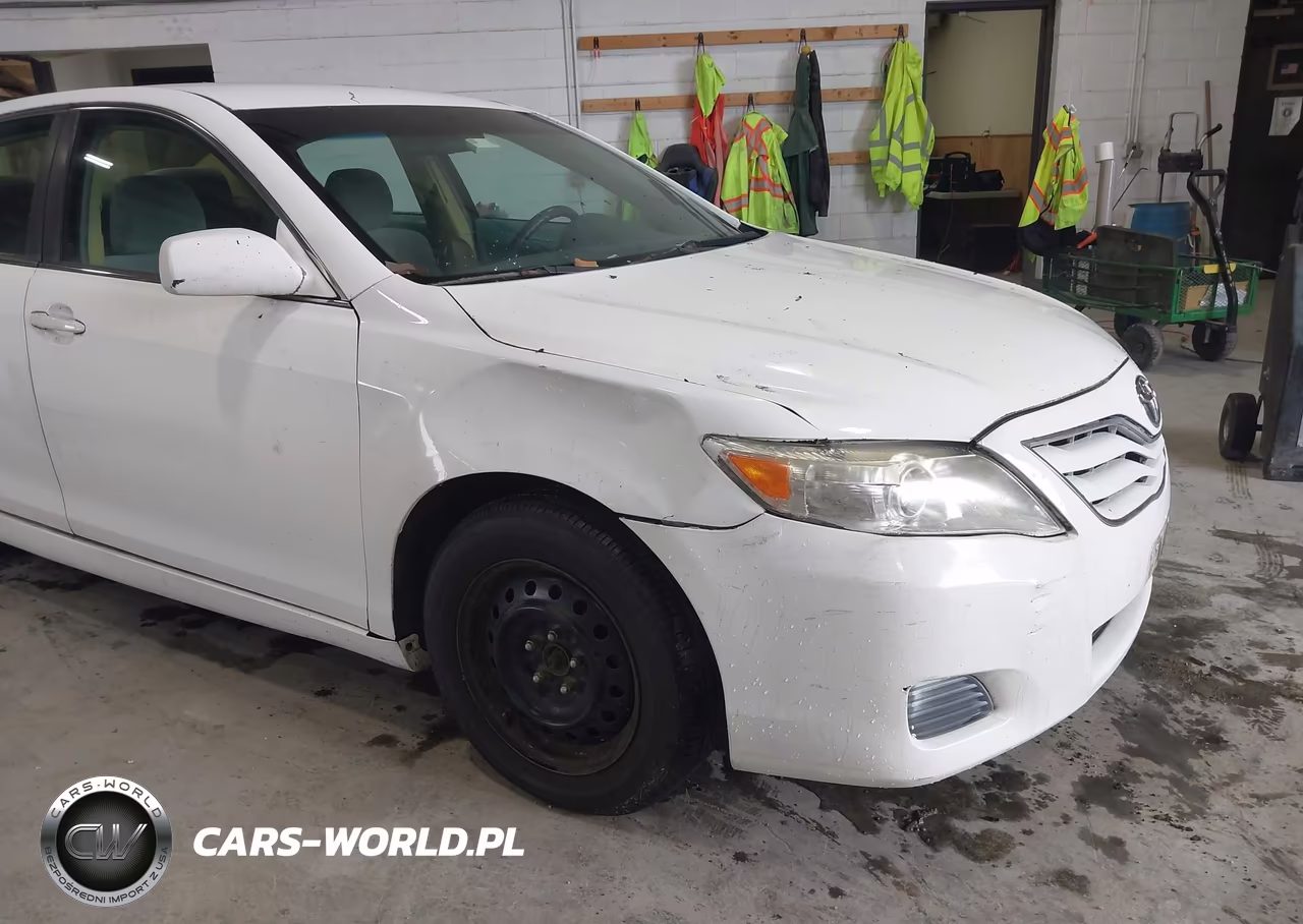2011 Toyota Camry Le VIN:4T1BF3EK1BU740635 - 6