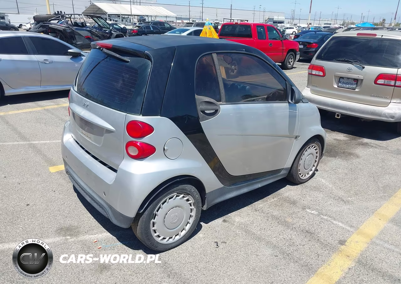 2013 Smart Fortwo Pure VIN:WMEEJ3BA6DK706136 - 4