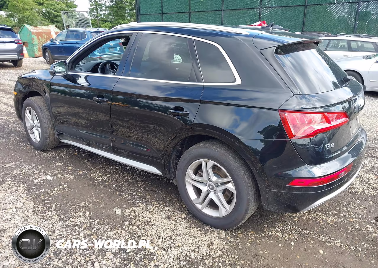 2018 Audi Q5 2.0T Premium-2.0T Tech Premium VIN:WA1BNAFY6J2226525 - 3