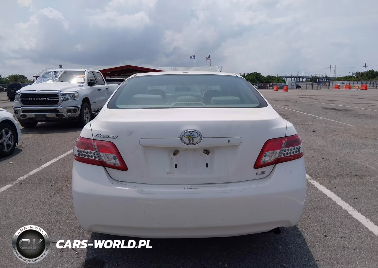 2011 Toyota Camry Le VIN:4T4BF3EK2BR135285 - 16