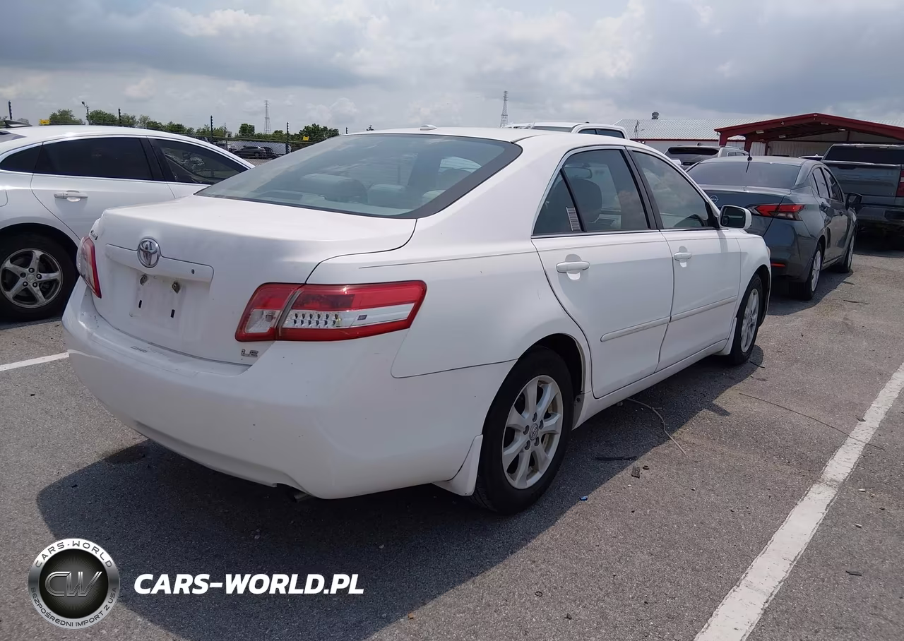 2011 Toyota Camry Le VIN:4T4BF3EK2BR135285 - 4